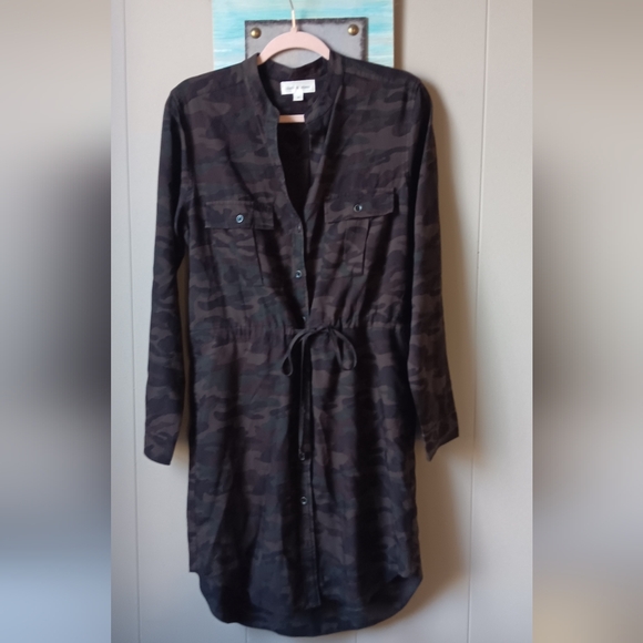 Anthropologie Cloth & Stone Dresses & Skirts - Elegant Black Camouflage Midi Dress